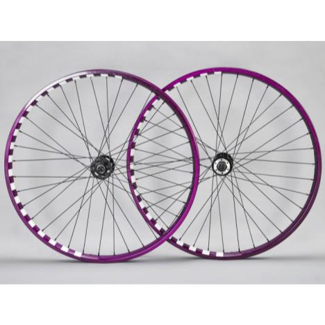 BLAD Wheel Set - Purple/White Check  £120.00