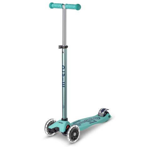 Maxi Micro DELUXE LED ECO Scooter: Mint Mint £124.95